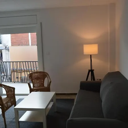 Center 5 Apartment *